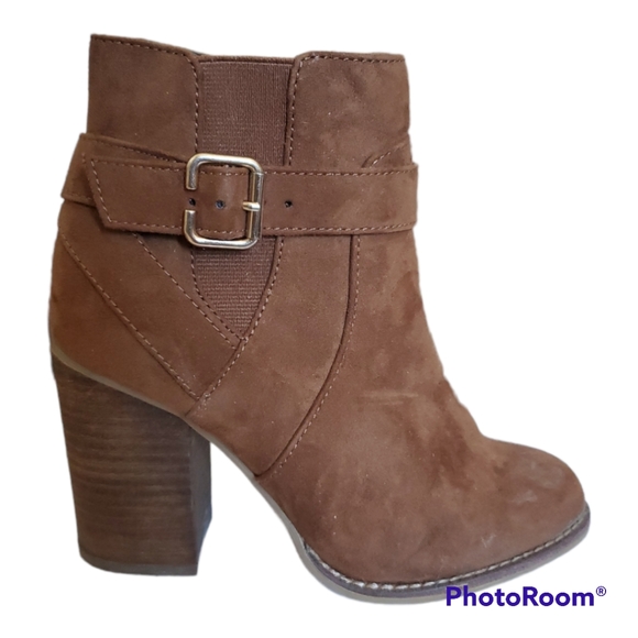 ALDO Women's Brown Buckle Heel Ankle Boots - Size 5 / 35 - Picture 2 of 5